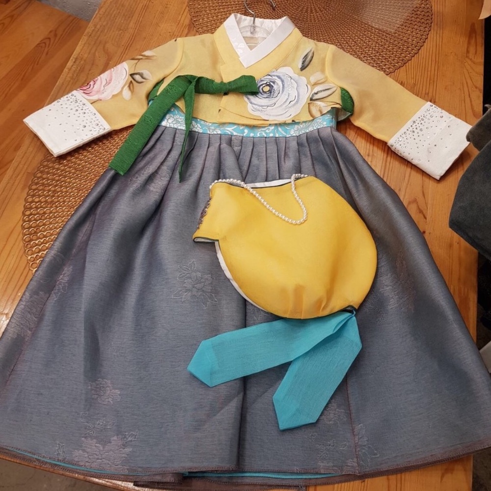 Hanbok - DolBok